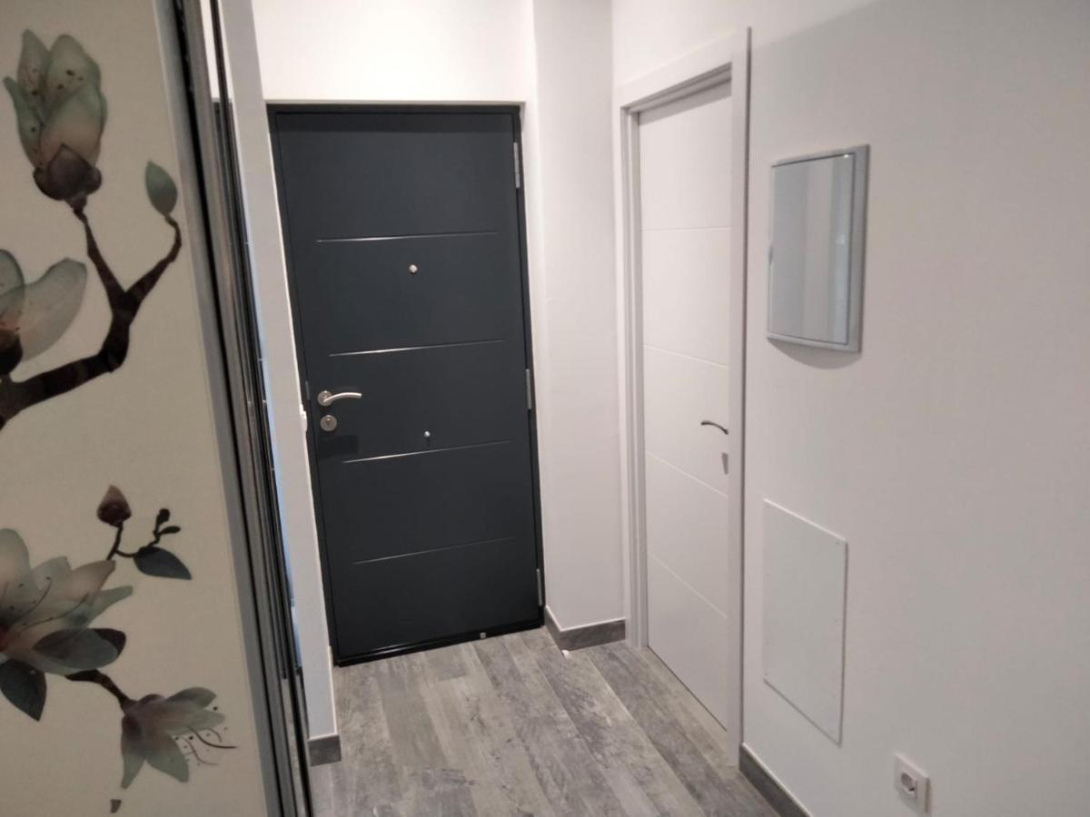 Loft La Calahorra Con Posibilidad De Aparcamiento Pregunta Por El Pack Mas Amor Córdoba Exteriör bild