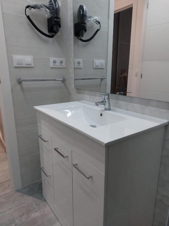 Loft La Calahorra Con Posibilidad De Aparcamiento Pregunta Por El Pack Mas Amor Córdoba Exteriör bild